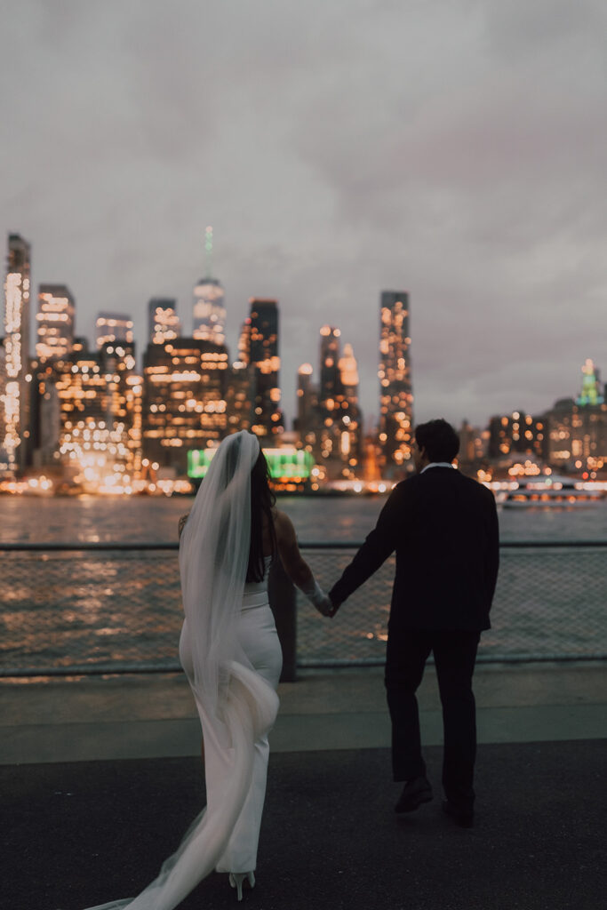 Wedding portraits of the New York City Skyline 