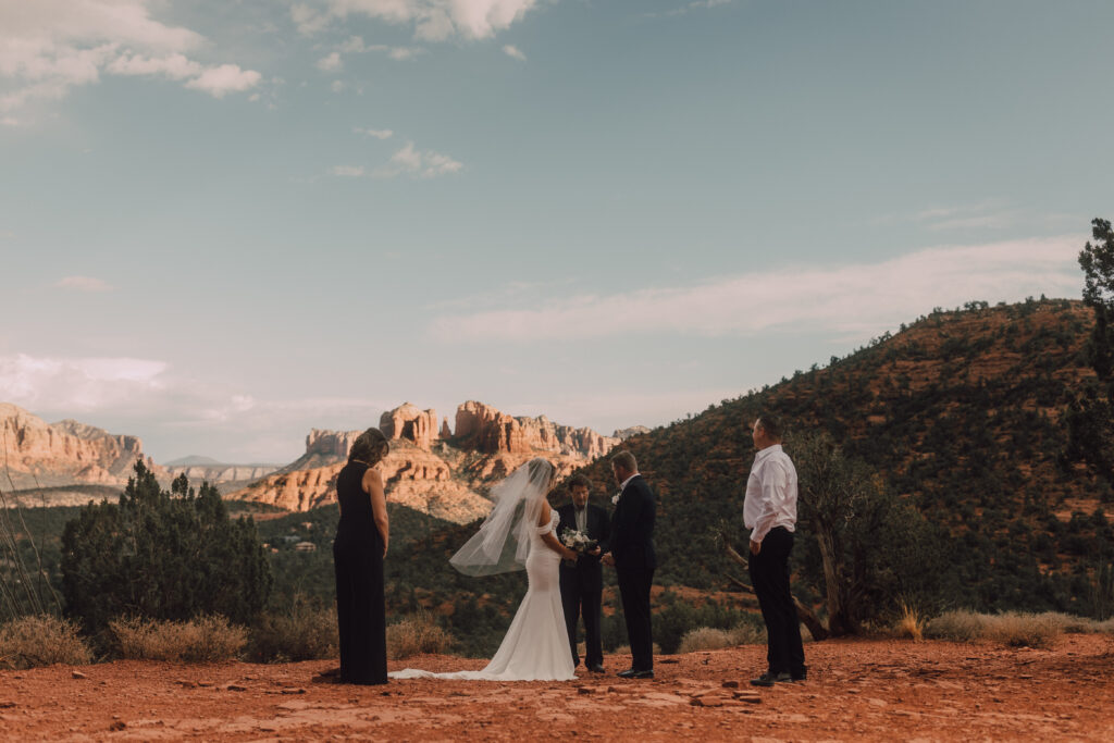 bride and groom Sedona elopement