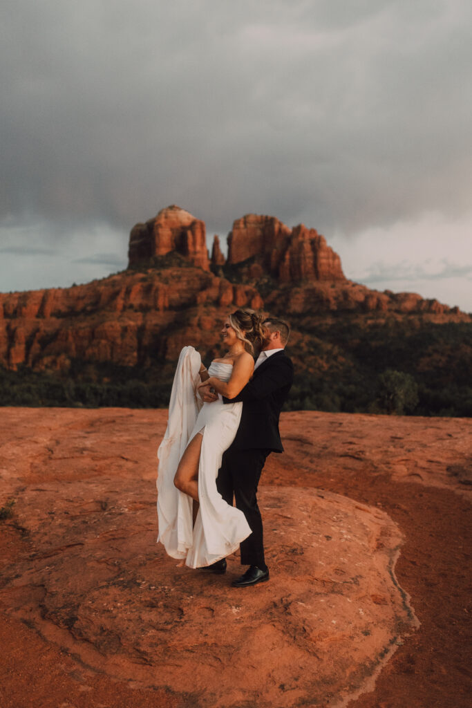 bride and groom Sedona elopement sunset