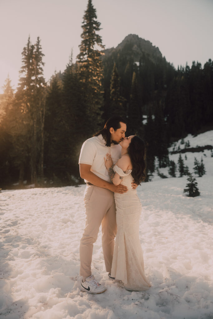 Washington Elopement Bride and Groom Mount Rainier National Park