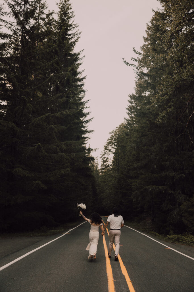 Washington Elopement Bride and Groom Mount Rainier National Park