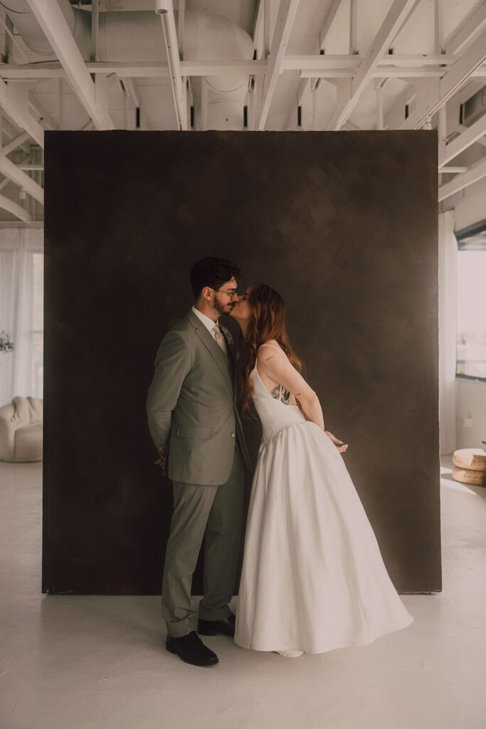 Phoenix elopement photographer Washington photographer moody wedding photographer 