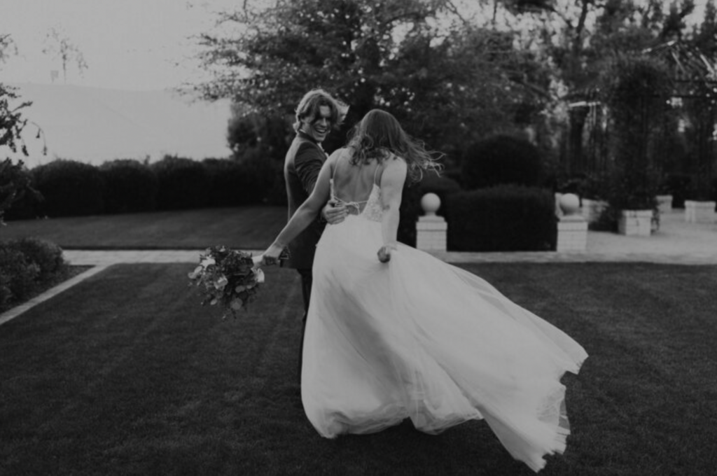 Arizona and Washington Wedding Photographer and videographer 