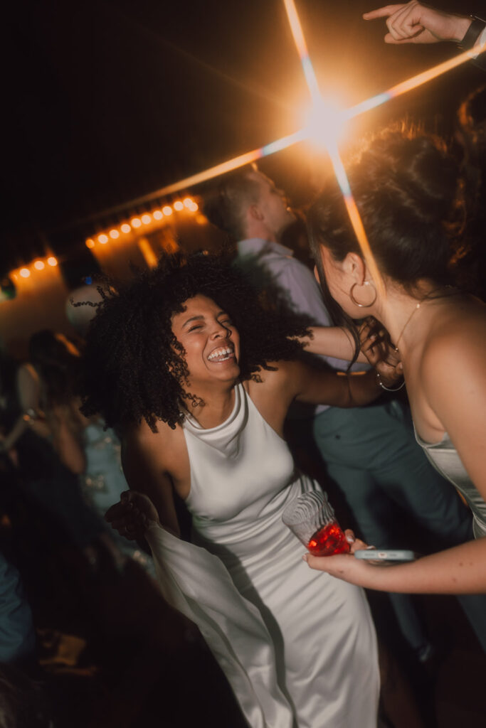Arizona and Washington Wedding Photographer and videographer 