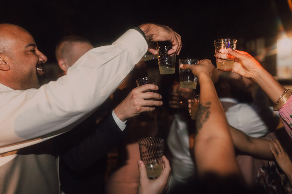 Arizona and Washington Wedding Photographer and videographer 